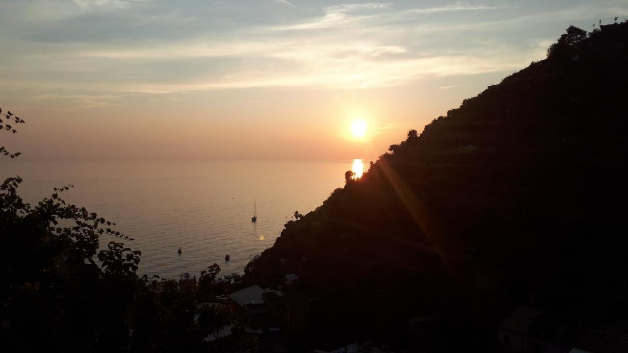 Olimpo Affittacamere Manarola Exterior photo