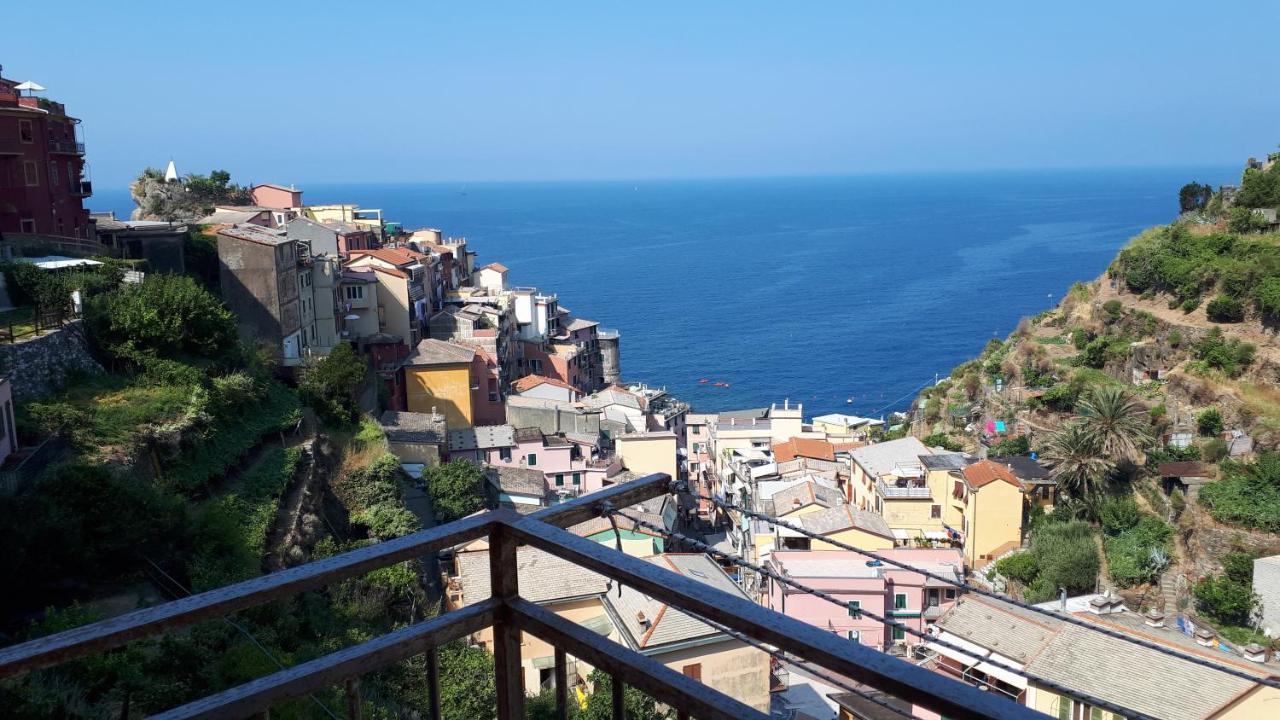 Olimpo Affittacamere Manarola Exterior photo